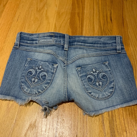 Jean shorts - Picture 3 of 3